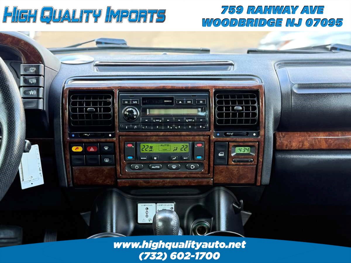 Used 2004 Land Rover Discovery SE AWD/4WD image 30