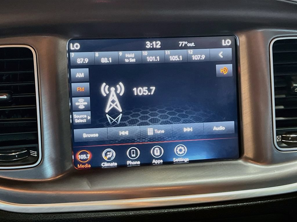 Used 2022 Dodge Charger SXT AWD/4WD image 14