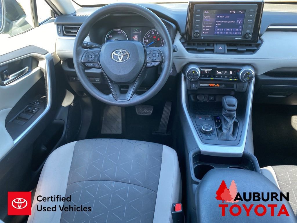 Certified 2021 Toyota RAV4 XLE w/ Convenience Package AWD/4WD image 29
