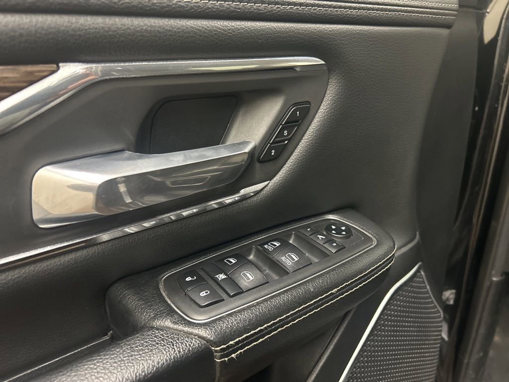 Used 2019 RAM 1500 Laramie image 24