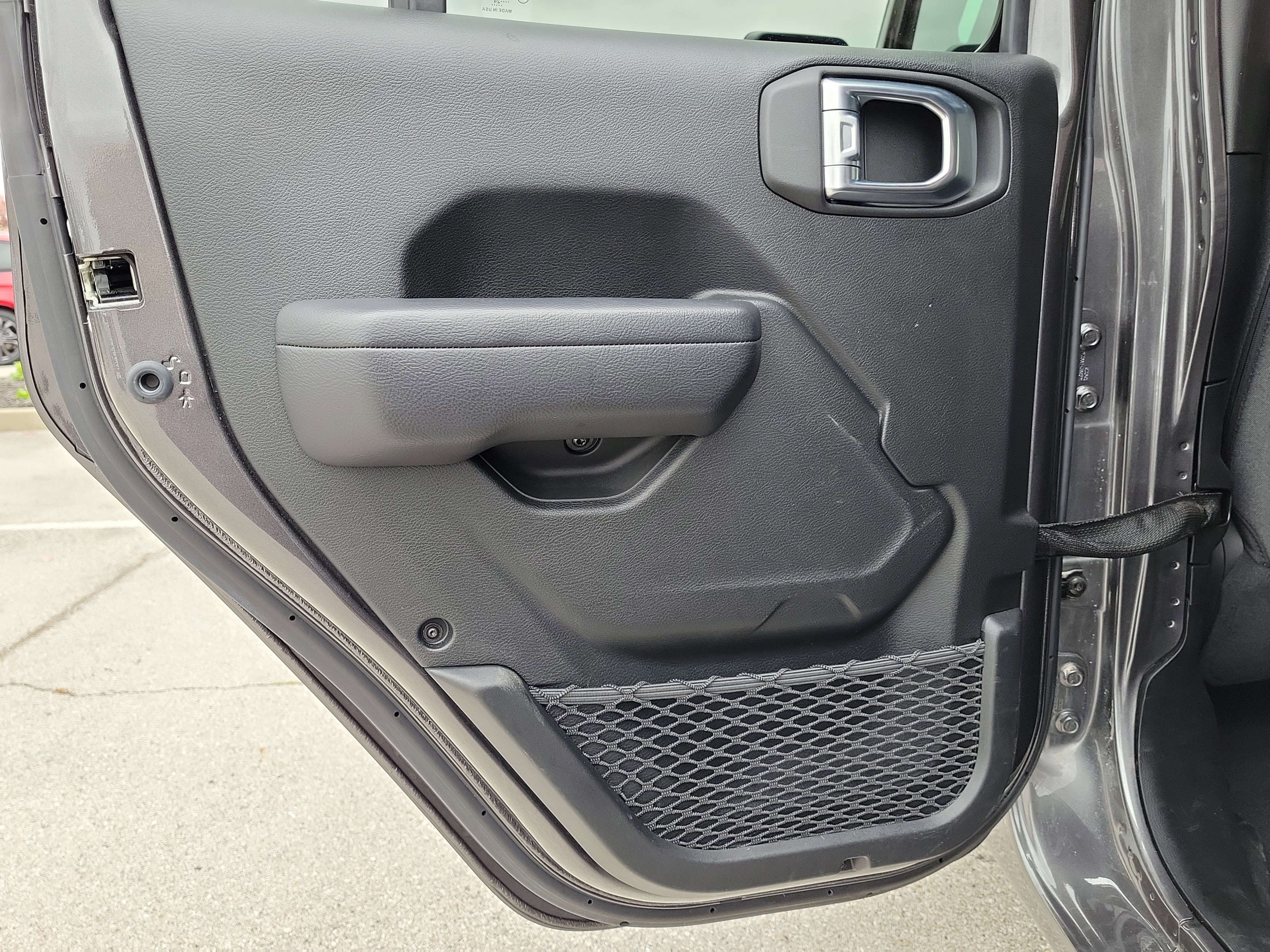 Used 2024 Jeep Gladiator Sport image 9