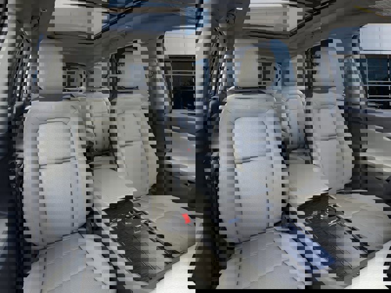 New 2025 Lincoln Aviator Reserve w/ Jet Appearance Package image 10