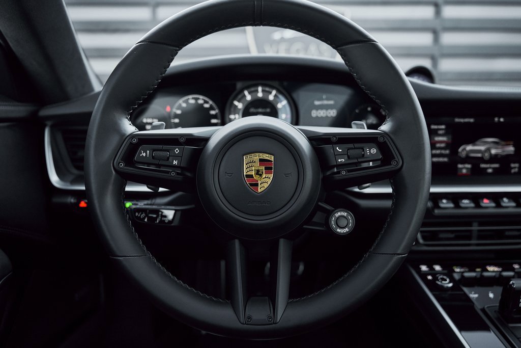 Used 2021 Porsche 911 Turbo S image 42