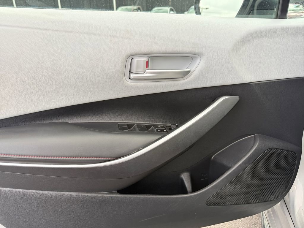 Certified 2024 Toyota Corolla SE image 29
