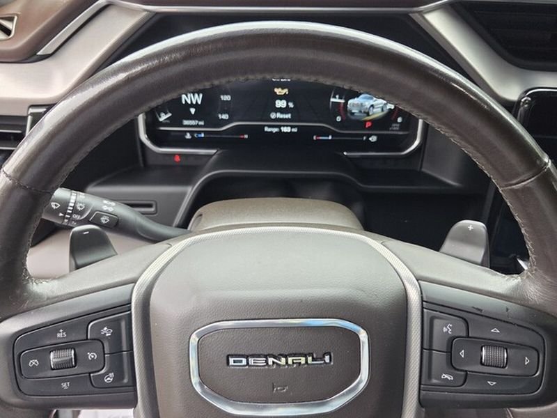 Used 2023 GMC Sierra 1500 Denali AWD/4WD image 23