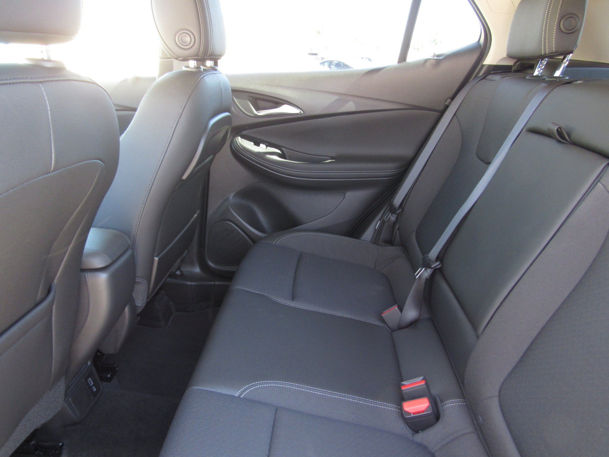 Used 2026 Buick Encore GX Preferred w/ Comfort Package AWD/4WD image 13