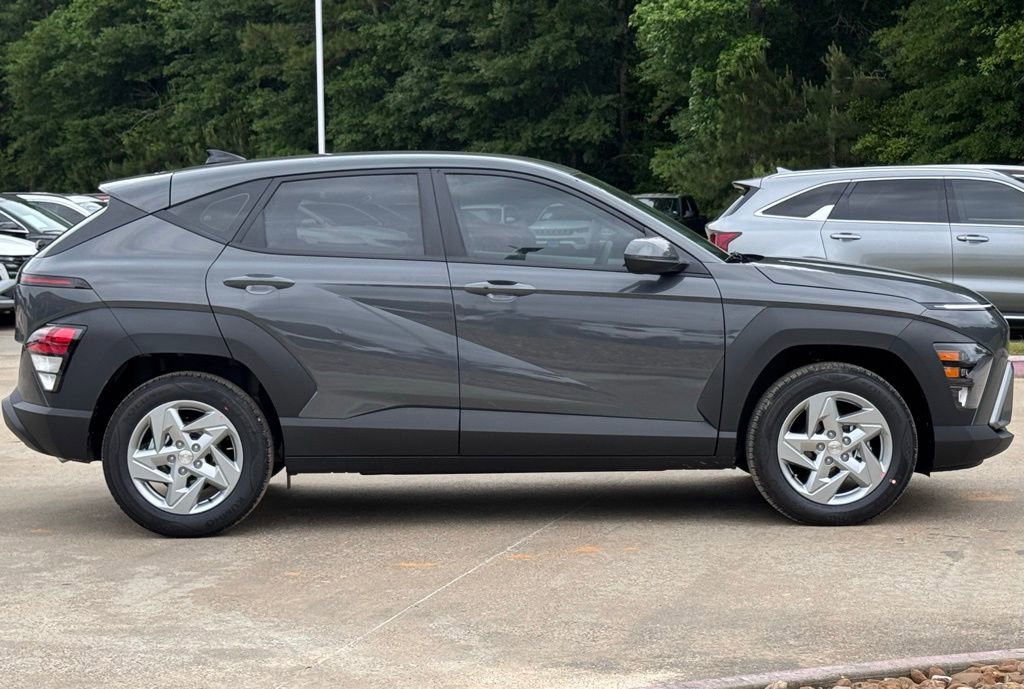 New 2026 Hyundai Kona SE FWD image 8