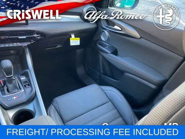 New 2025 Alfa Romeo Tonale w/ Premium Package AWD/4WD image 44