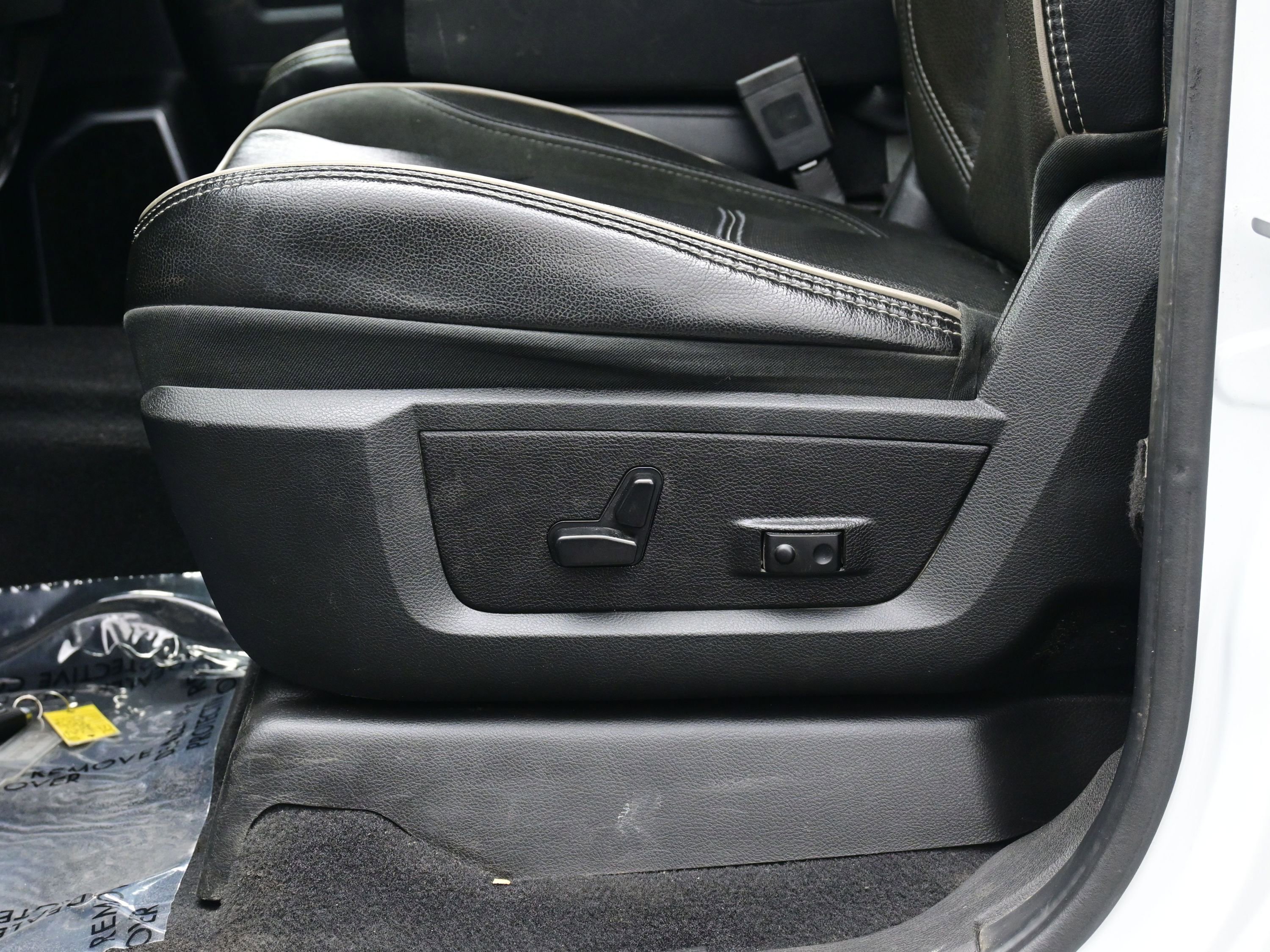 Used 2024 RAM 2500 Laramie image 10