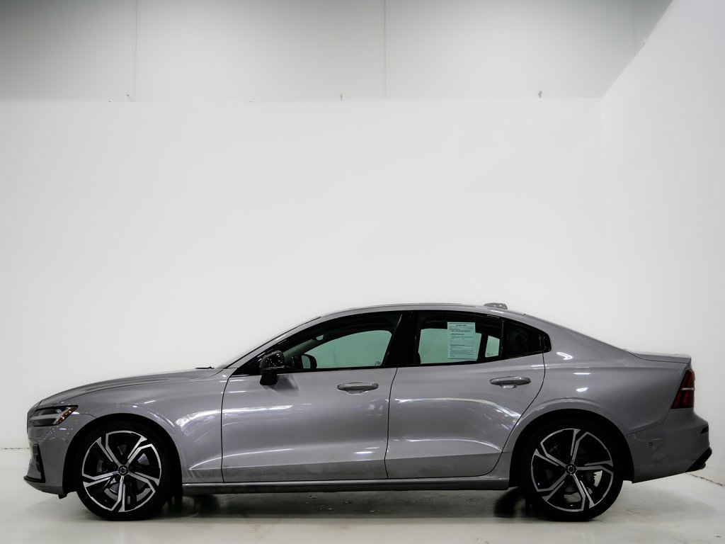 Used 2024 Volvo S60 B5 Plus image 7