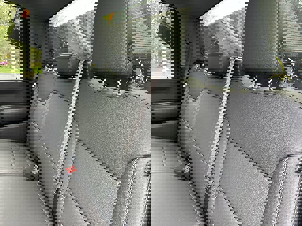 New 2025 GMC Sierra 3500 Pro w/ Convenience Package image 21