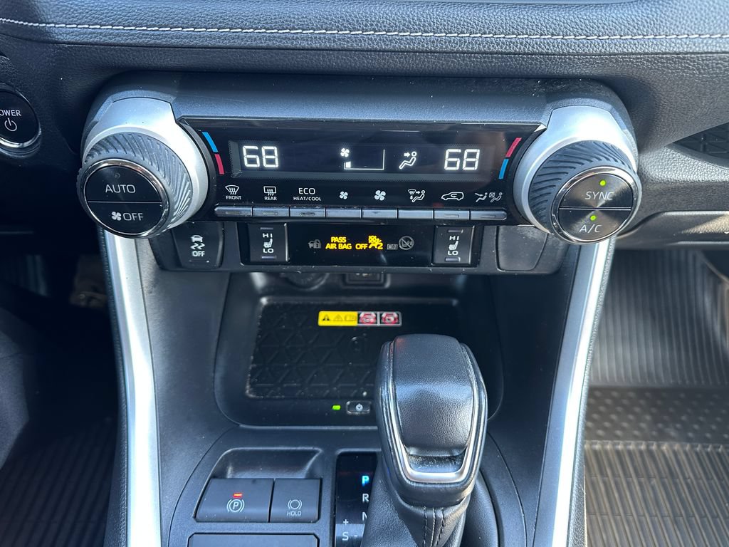 Certified 2023 Toyota RAV4 XLE Premium AWD/4WD image 17