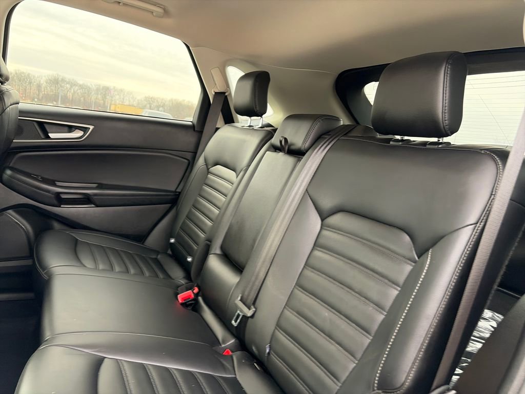 Used 2024 Ford Edge SEL w/ Convenience Package image 24