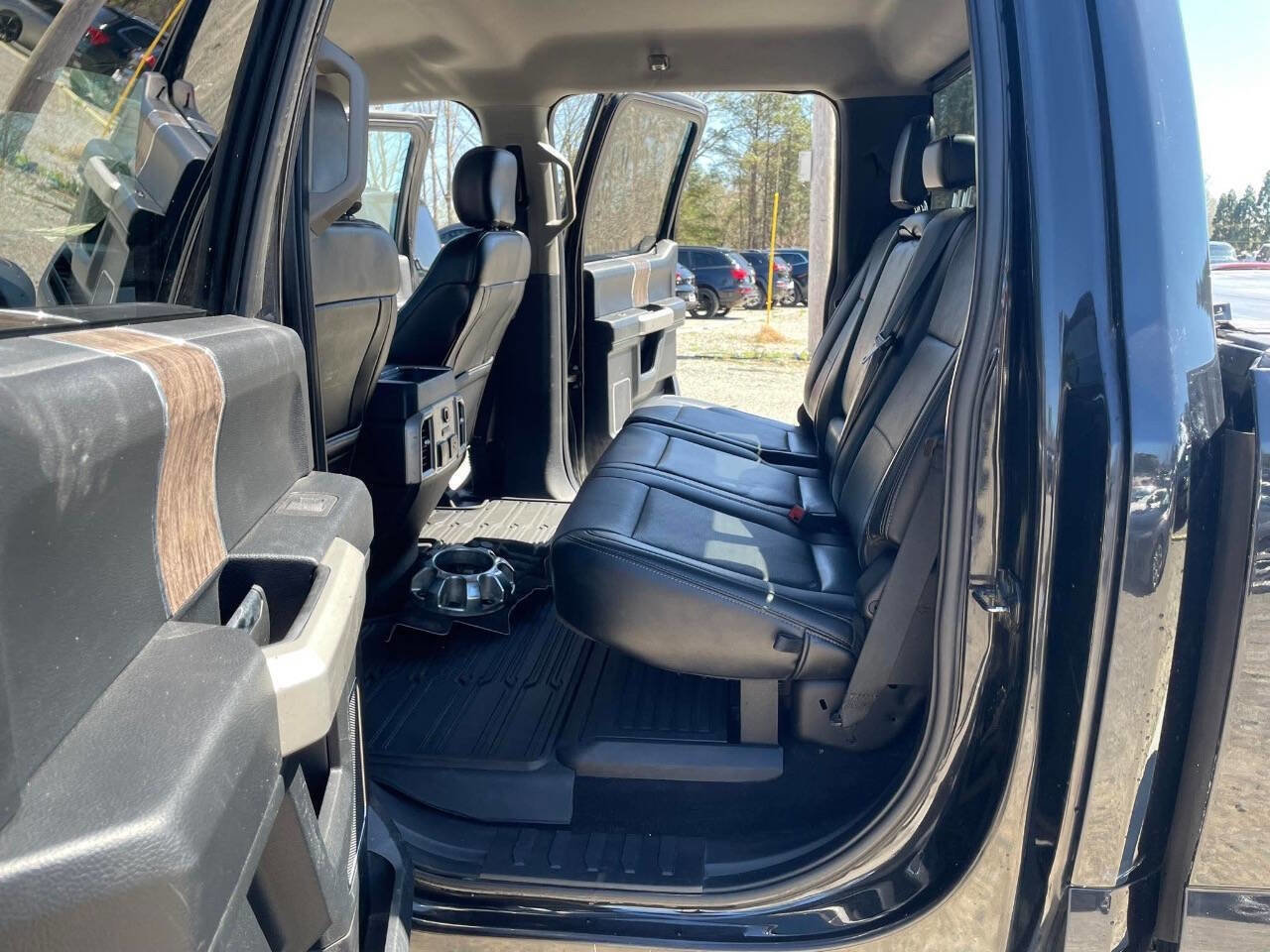 Used 2019 Ford F350 Lariat w/ Lariat Ultimate Package image 24