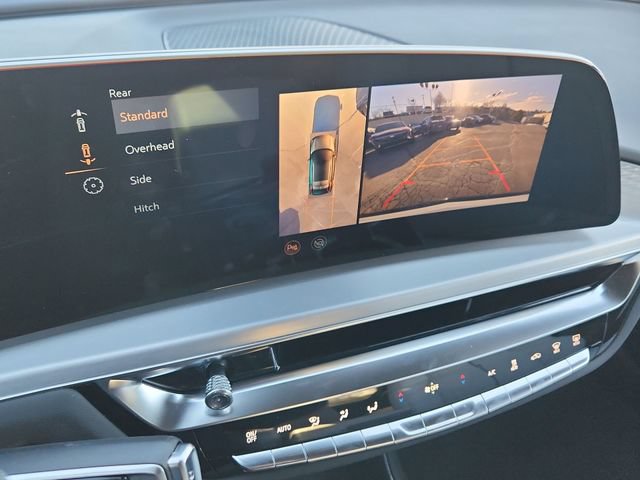 New 2025 Cadillac Lyriq Sport AWD/4WD image 20