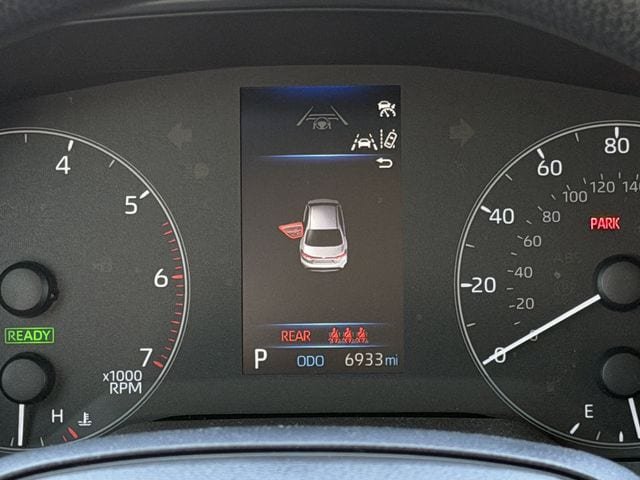 Certified 2025 Toyota Corolla LE FWD image 15