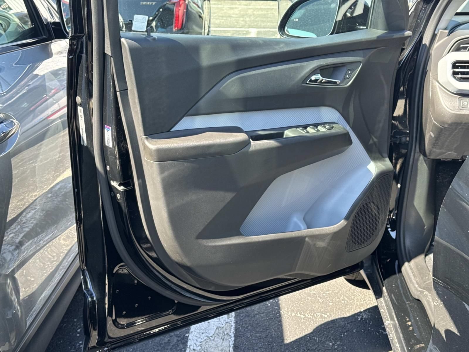 New 2027 Chevrolet Bolt LT w/ Comfort Package FWD image 14