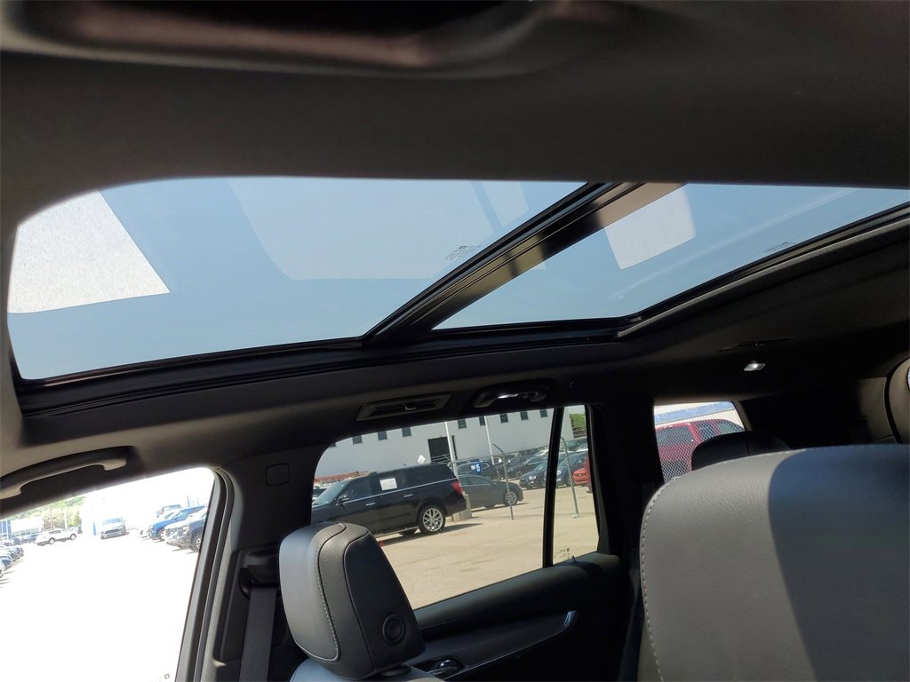 Certified 2023 Cadillac XT6 Luxury image 36