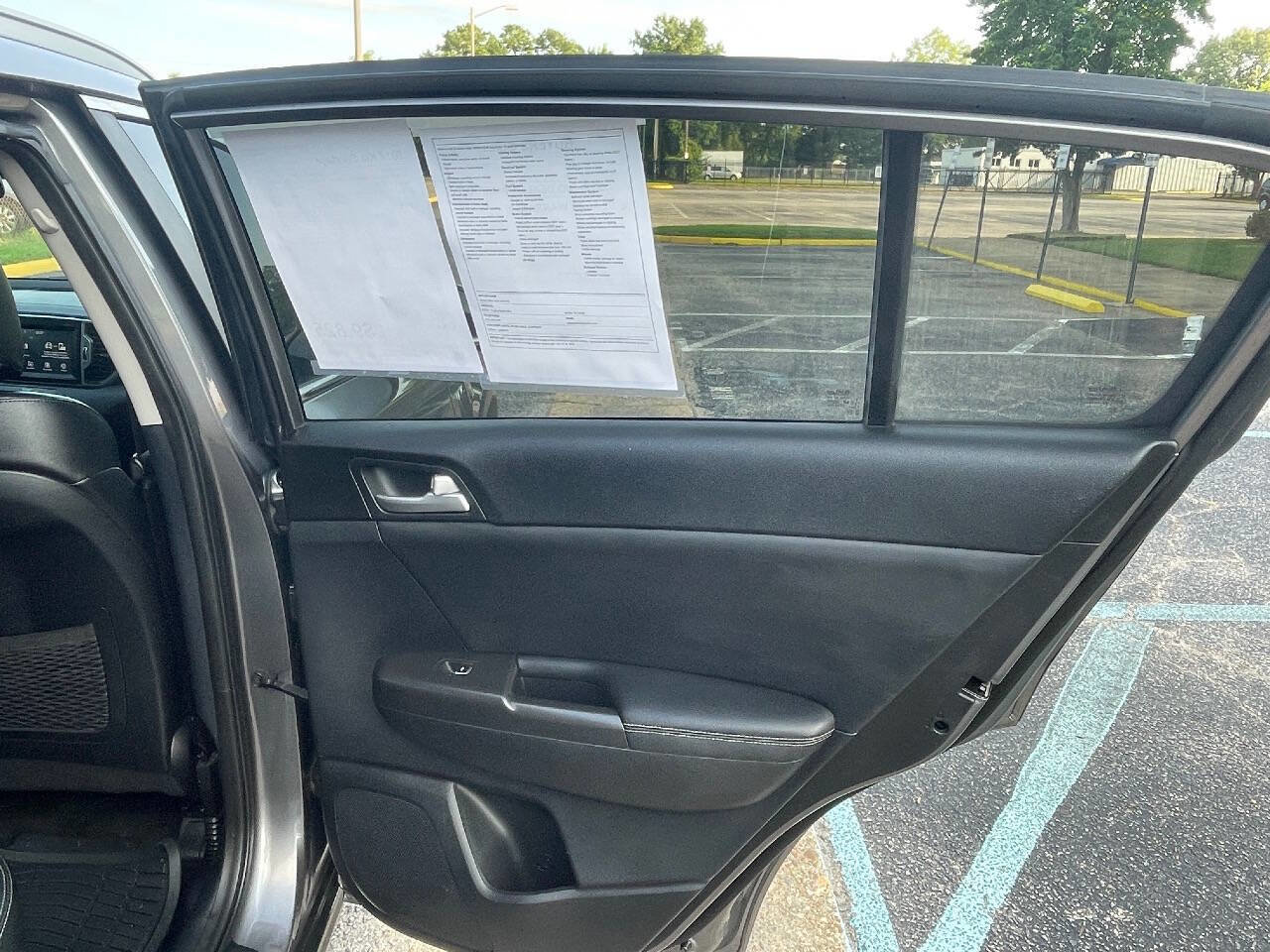 Used 2017 Kia Sportage EX image 34