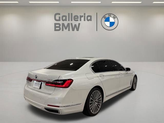 Used 2020 BMW 740i w/ Premium Package RWD image 7
