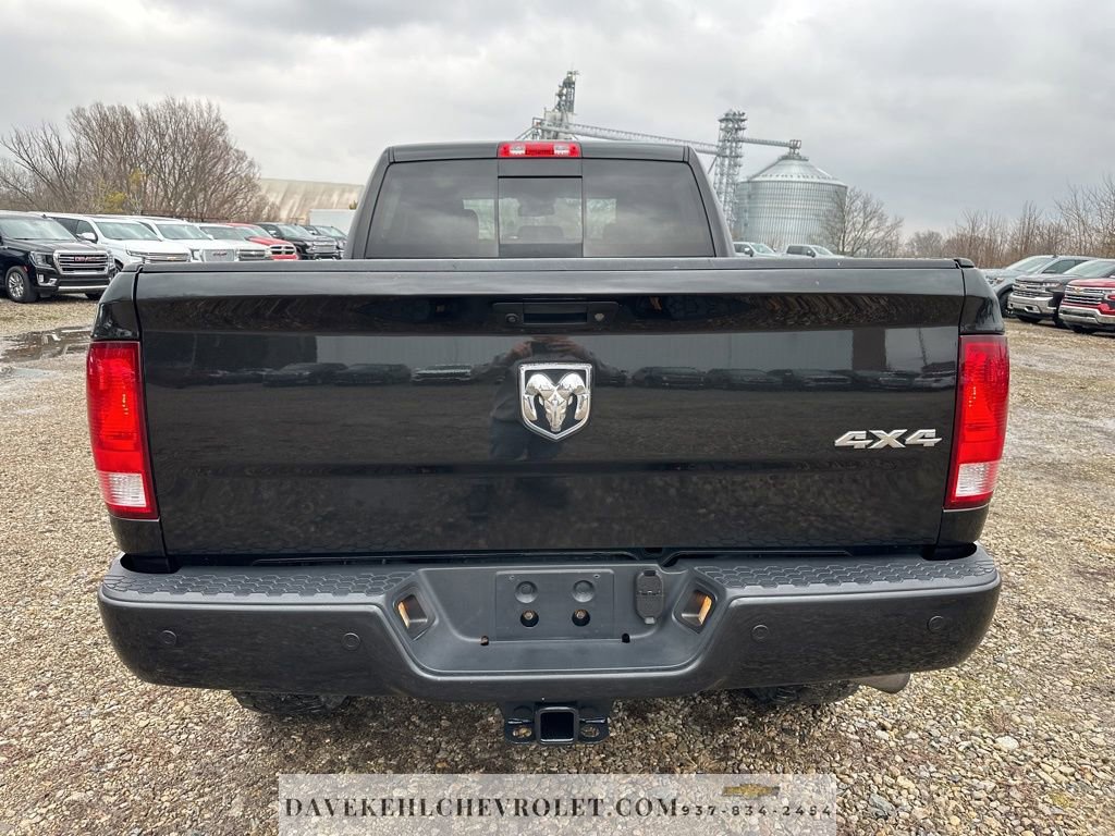 Used 2018 RAM 2500 Big Horn w/ Sport Appearance Group image 4