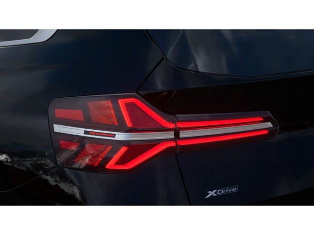 New 2025 BMW X3 xDrive30i w/ Premium Package image 8