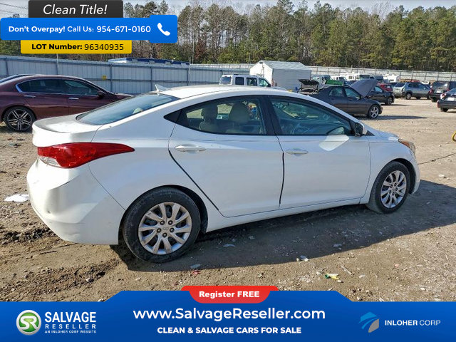 Used 2012 Hyundai Elantra GLS image 3