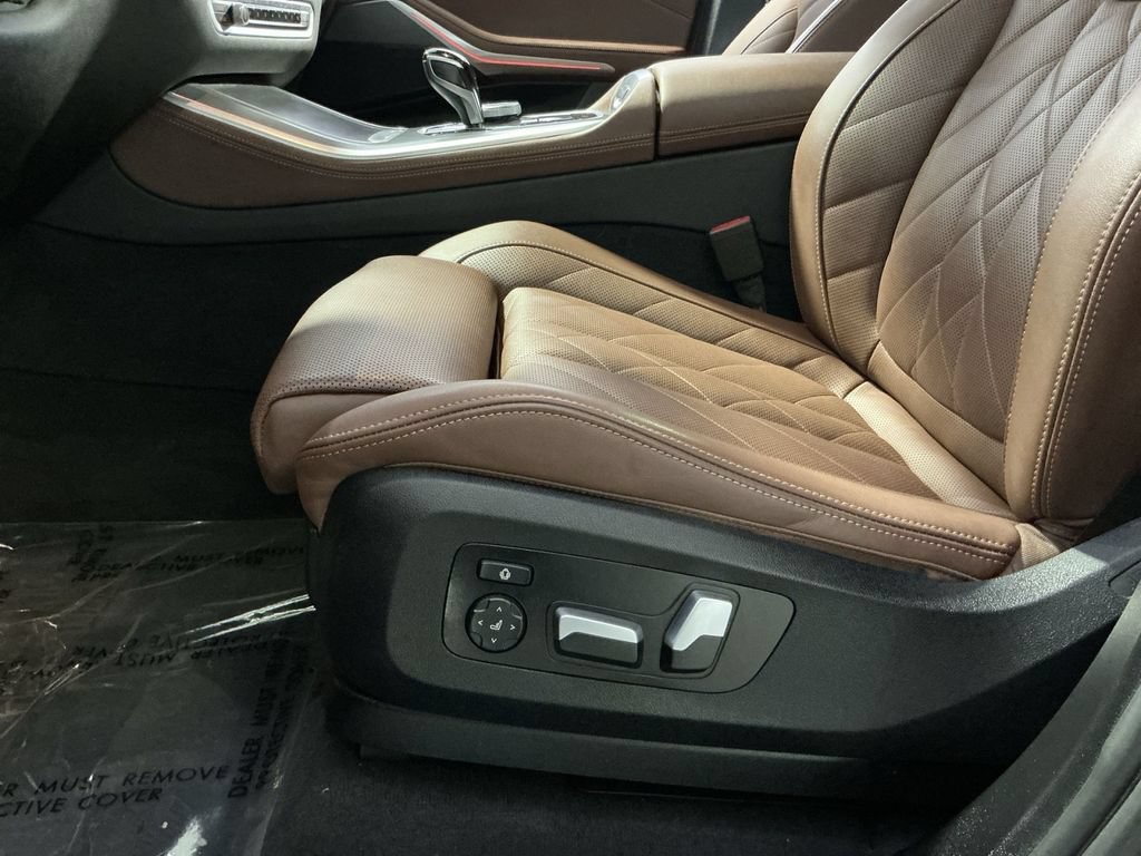 Used 2023 BMW X5 xDrive40i AWD/4WD image 15