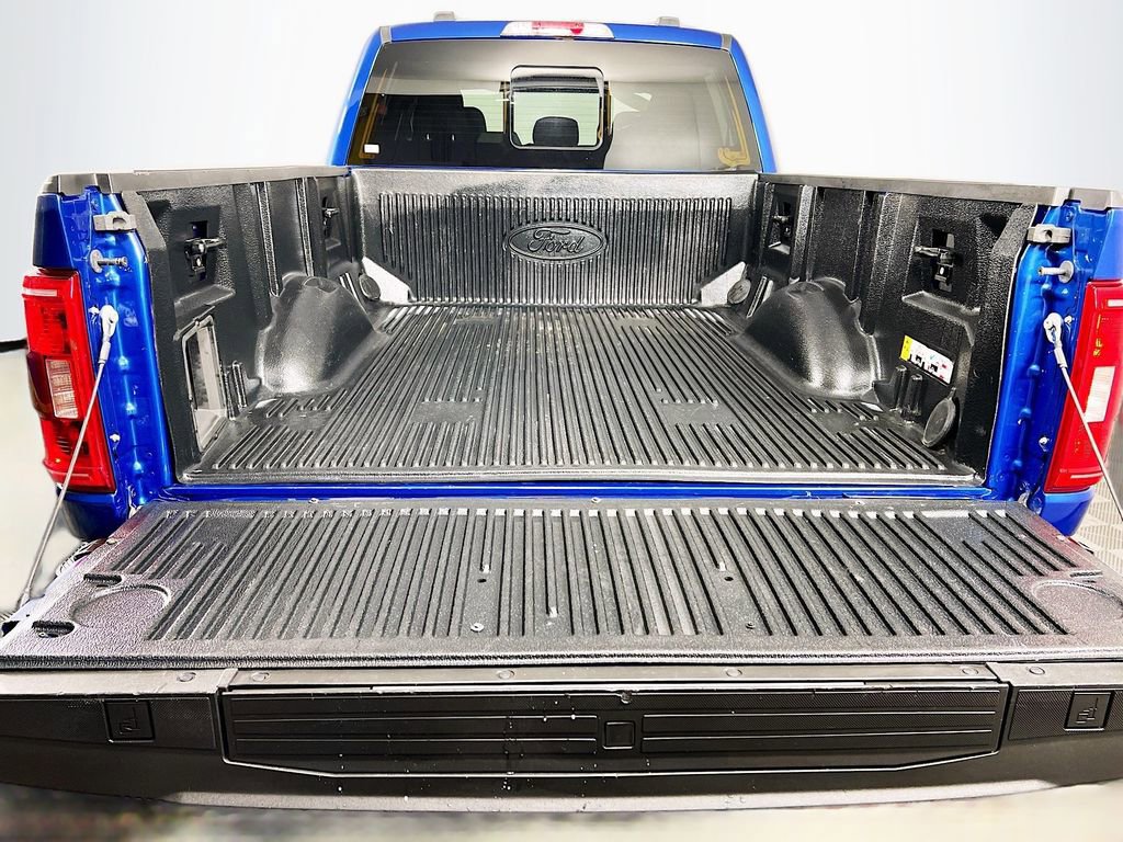 Used 2022 Ford F150 XLT w/ Equipment Group 302A High AWD/4WD image 25