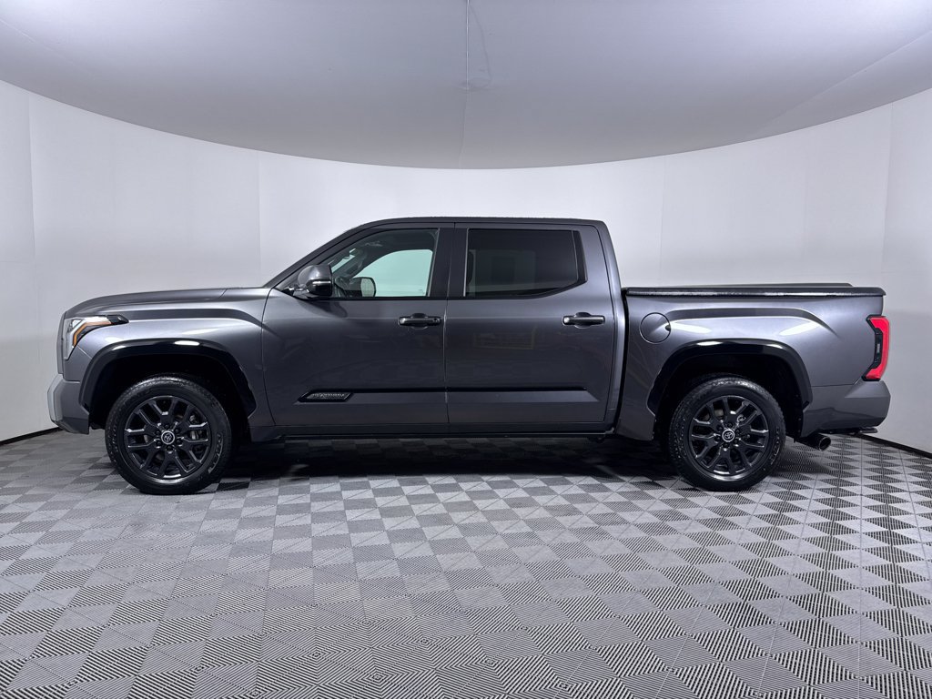 Used 2024 Toyota Tundra Platinum AWD/4WD image 11