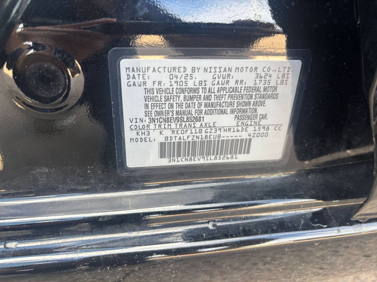 Used 2025 Nissan Versa SV FWD image 26
