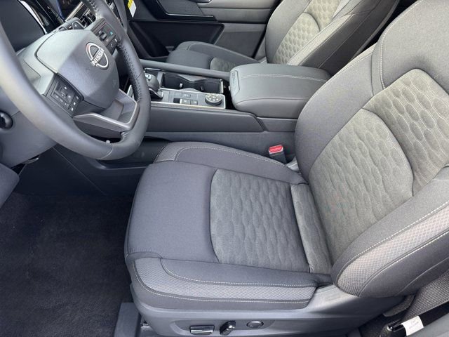 New 2026 Nissan Pathfinder SV image 11