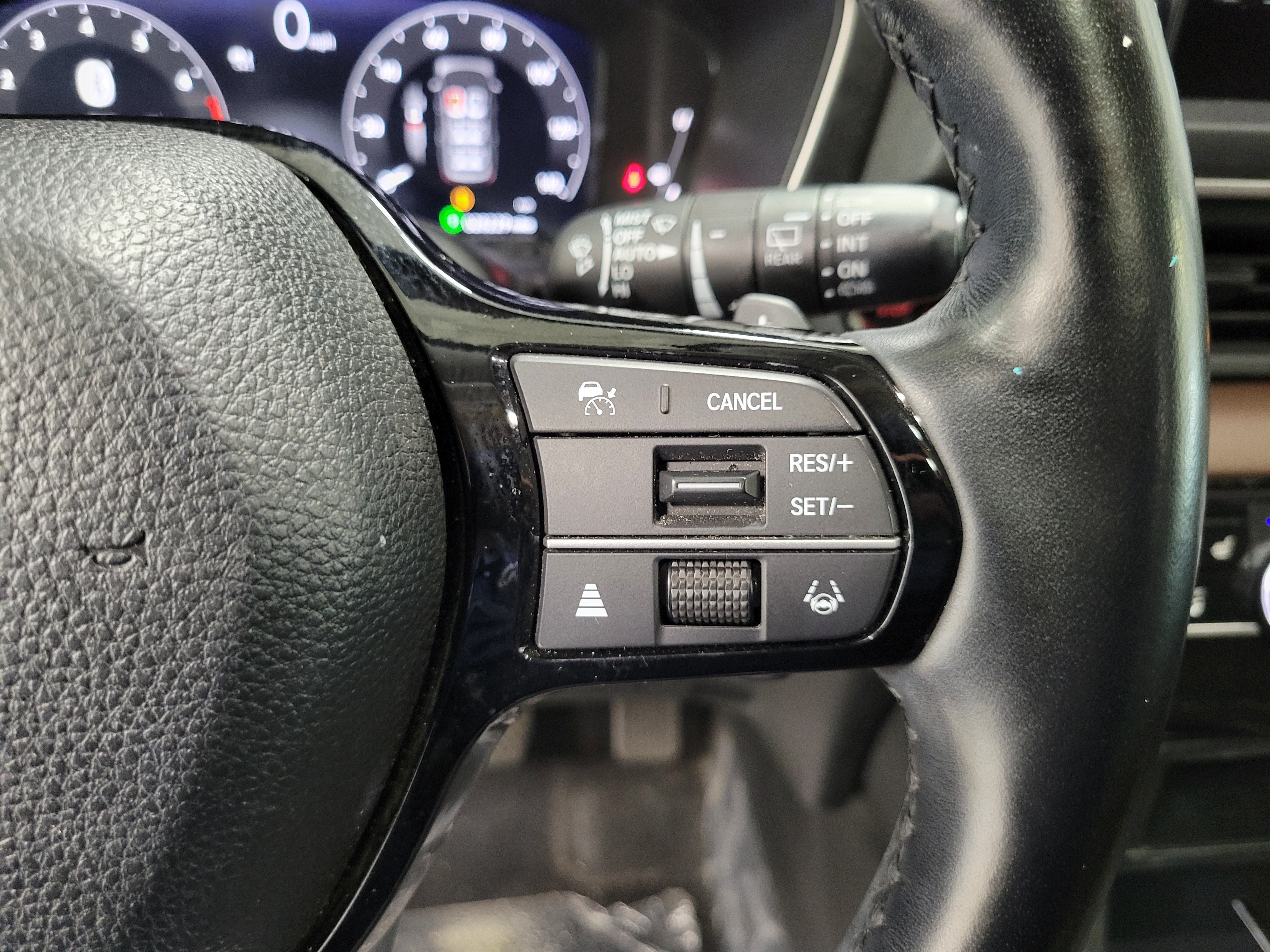 Certified 2025 Honda Pilot Elite image 27