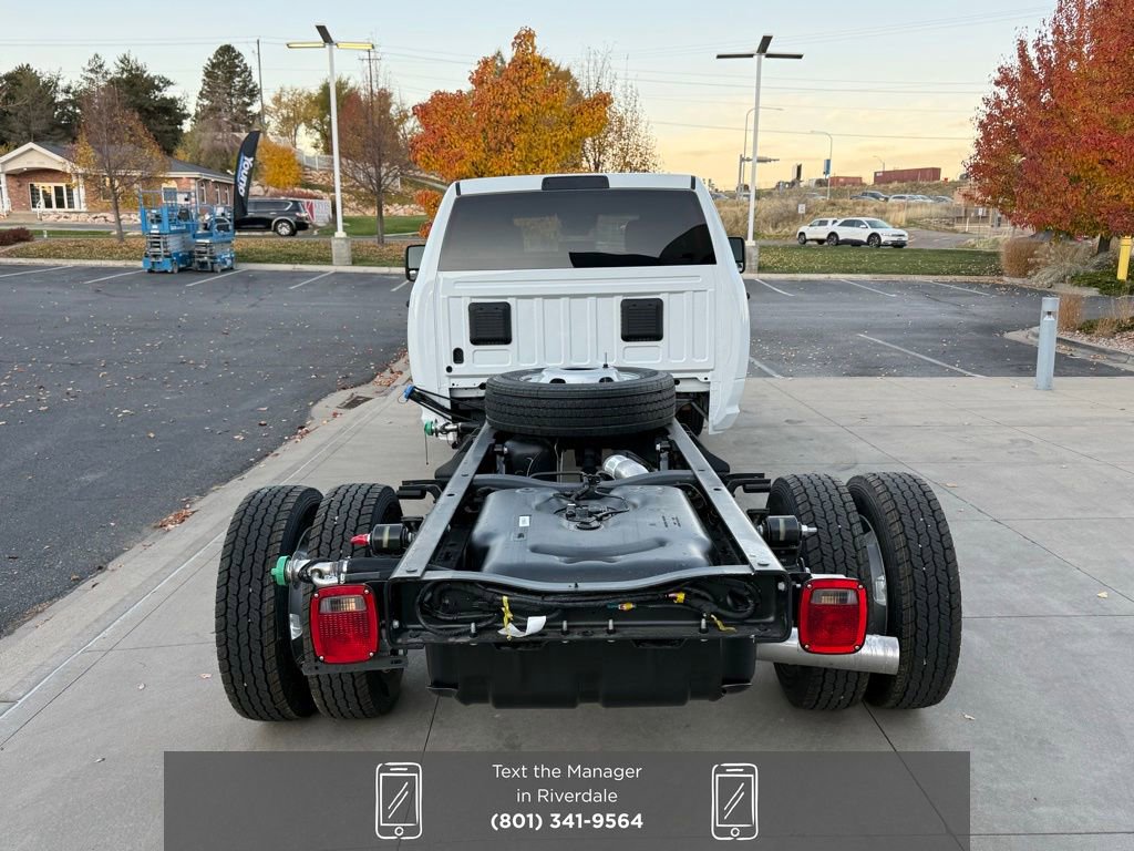 New 2026 RAM 5500 Tradesman w/ Chrome Appearance Group image 9