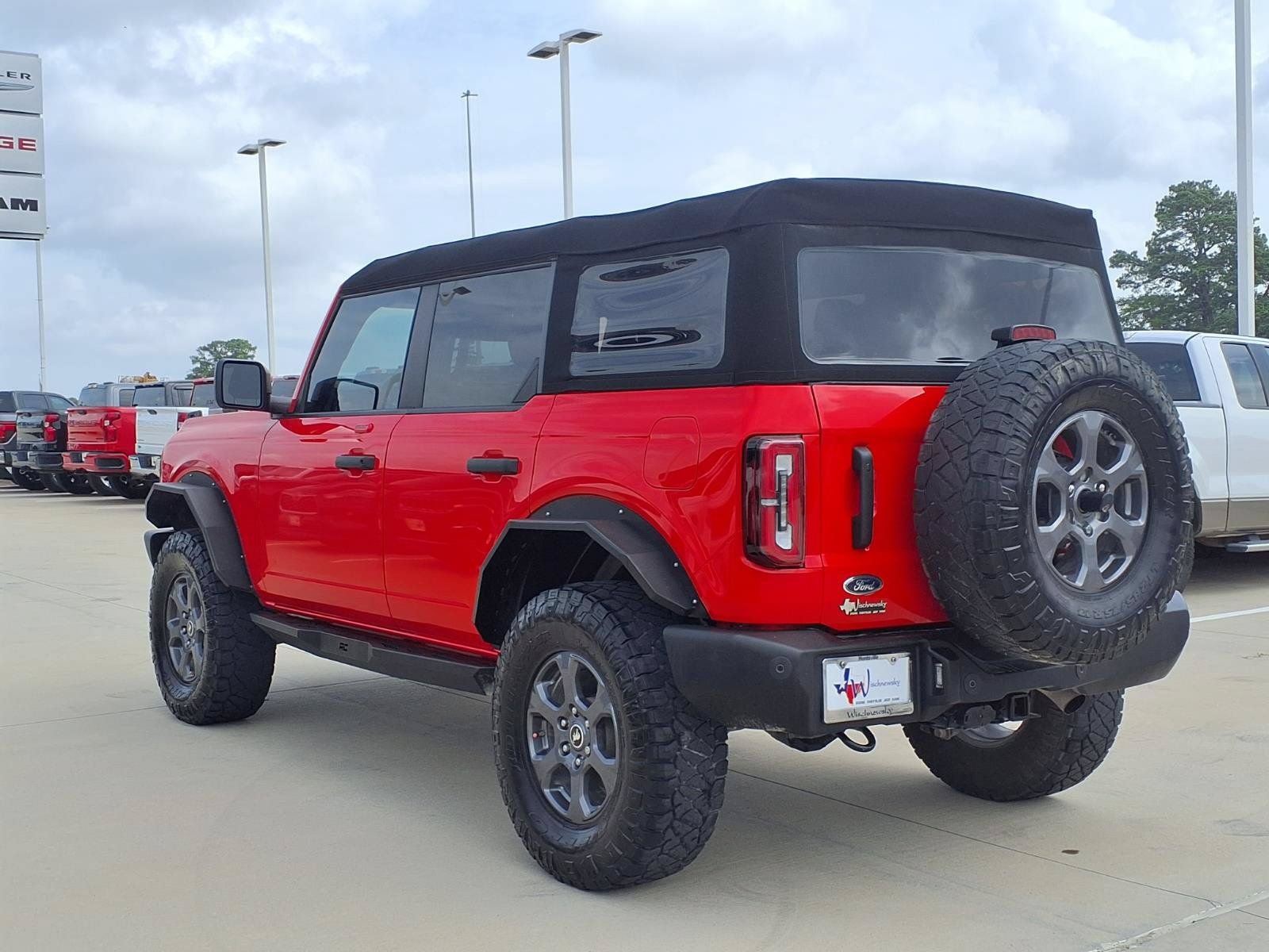 Used 2023 Ford Bronco Big Bend AWD/4WD image 2