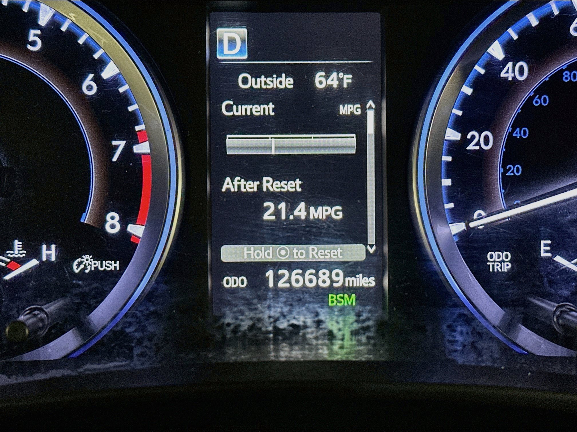 Used 2018 Toyota Highlander XLE FWD image 18