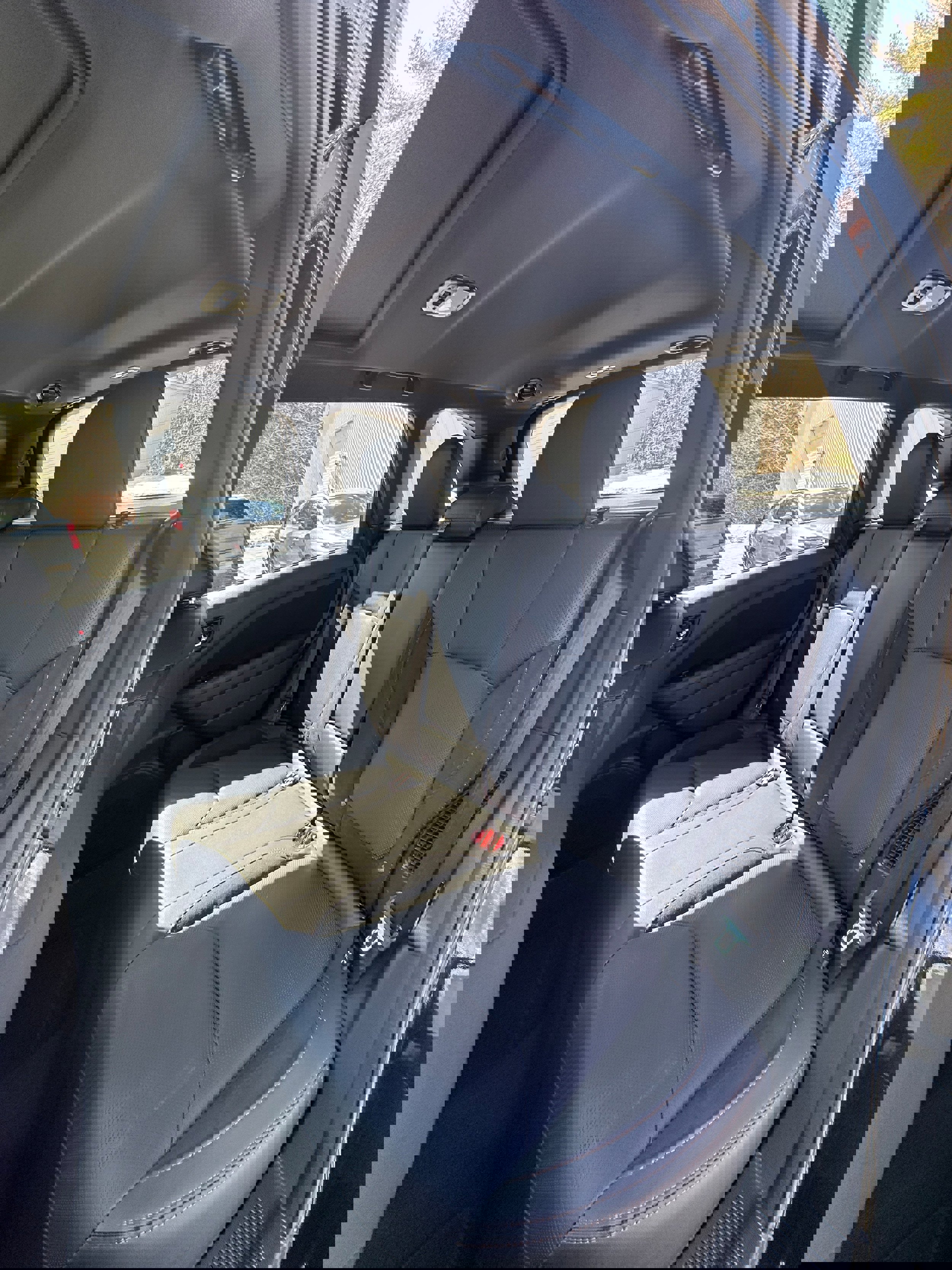 Used 2025 Subaru Forester Touring image 15