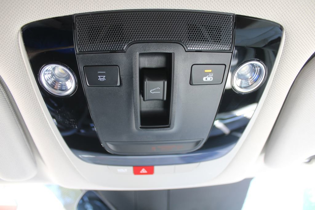 Certified 2025 Kia Sorento SX AWD/4WD image 64