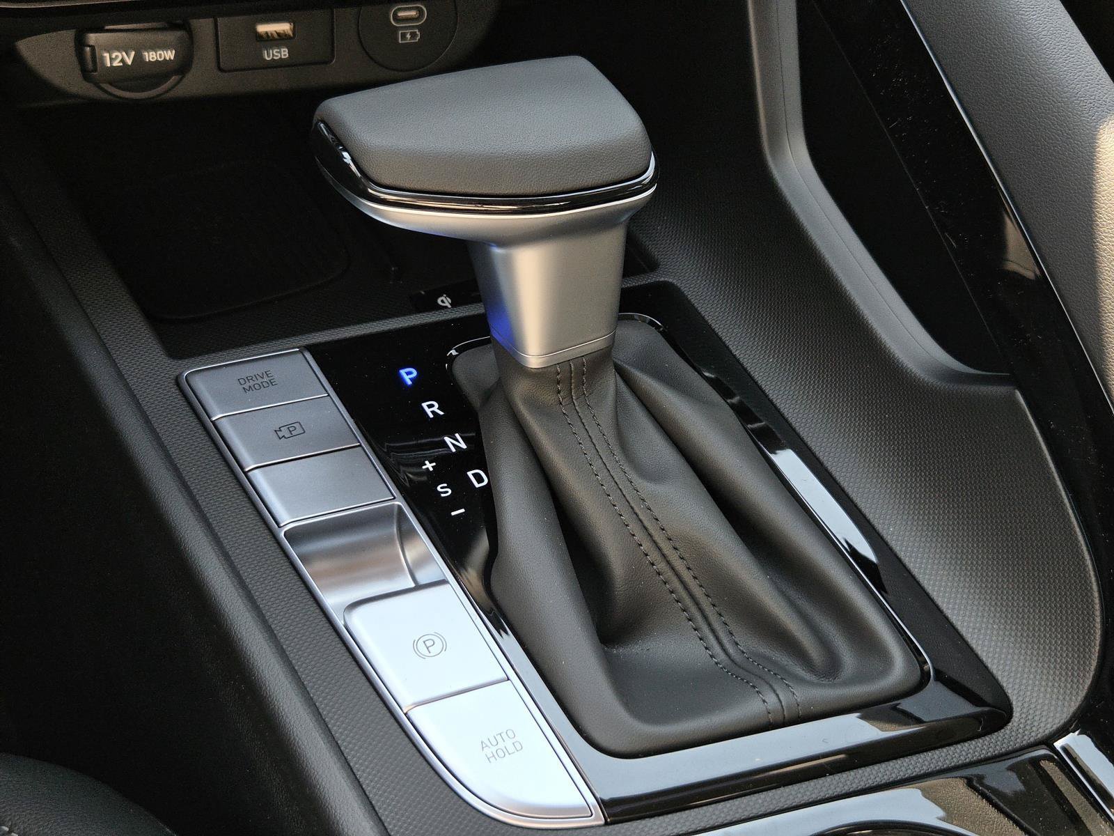 New 2026 Hyundai Elantra Limited FWD image 22