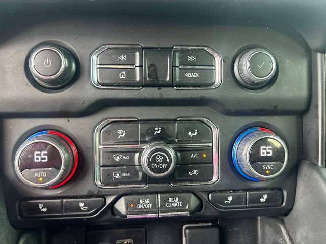 Used 2023 Chevrolet Tahoe Z71 w/ Luxury Package AWD/4WD image 10