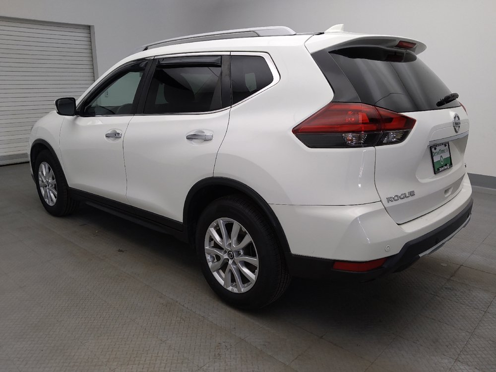 Used 2020 Nissan Rogue SV FWD image 3