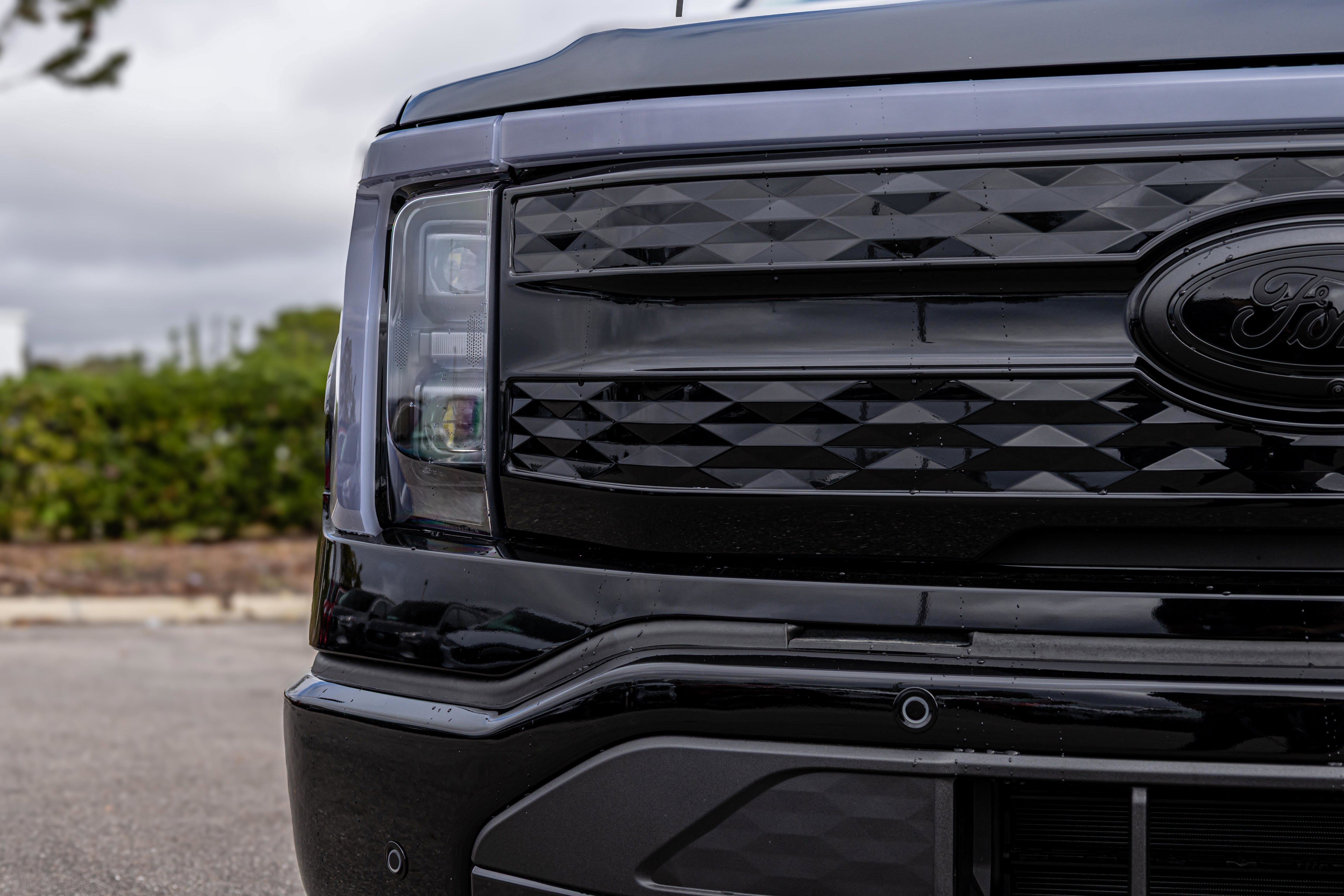 New 2025 Ford F150 Lightning Platinum image 15