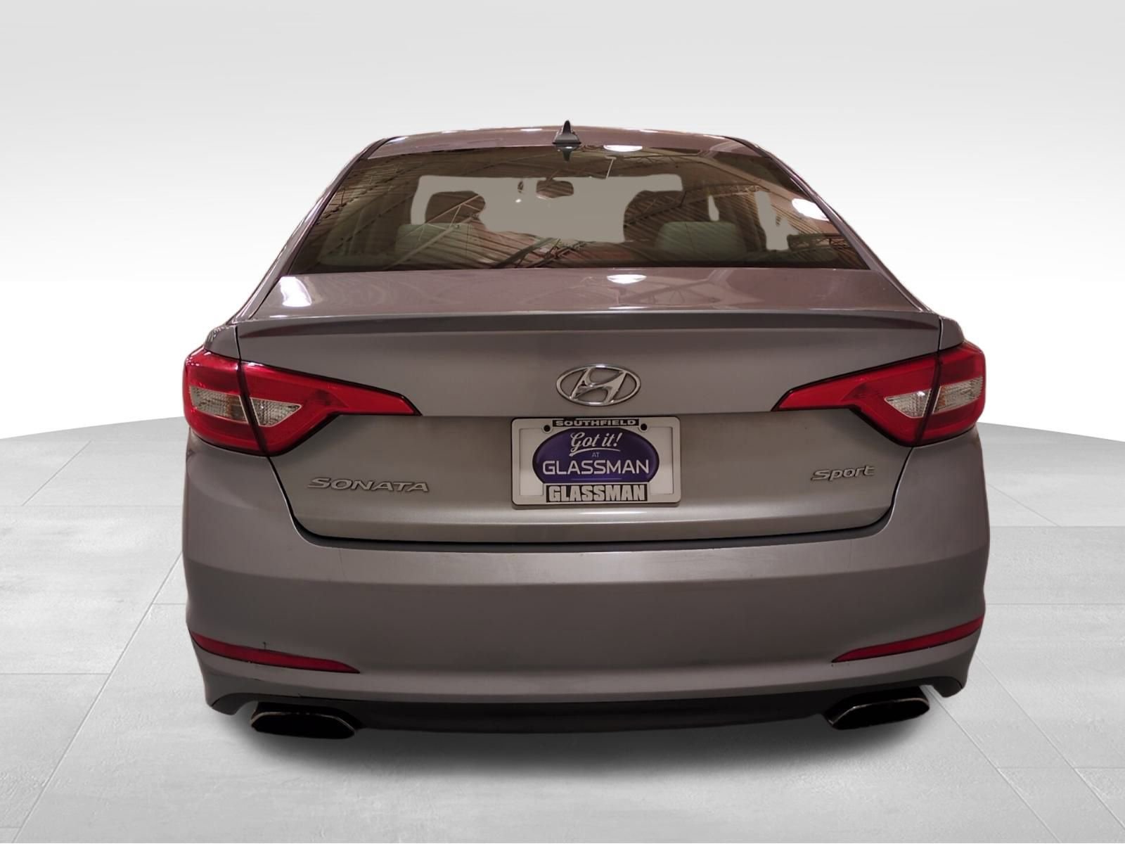 Used 2017 Hyundai Sonata Sport w/ Cargo Package image 5