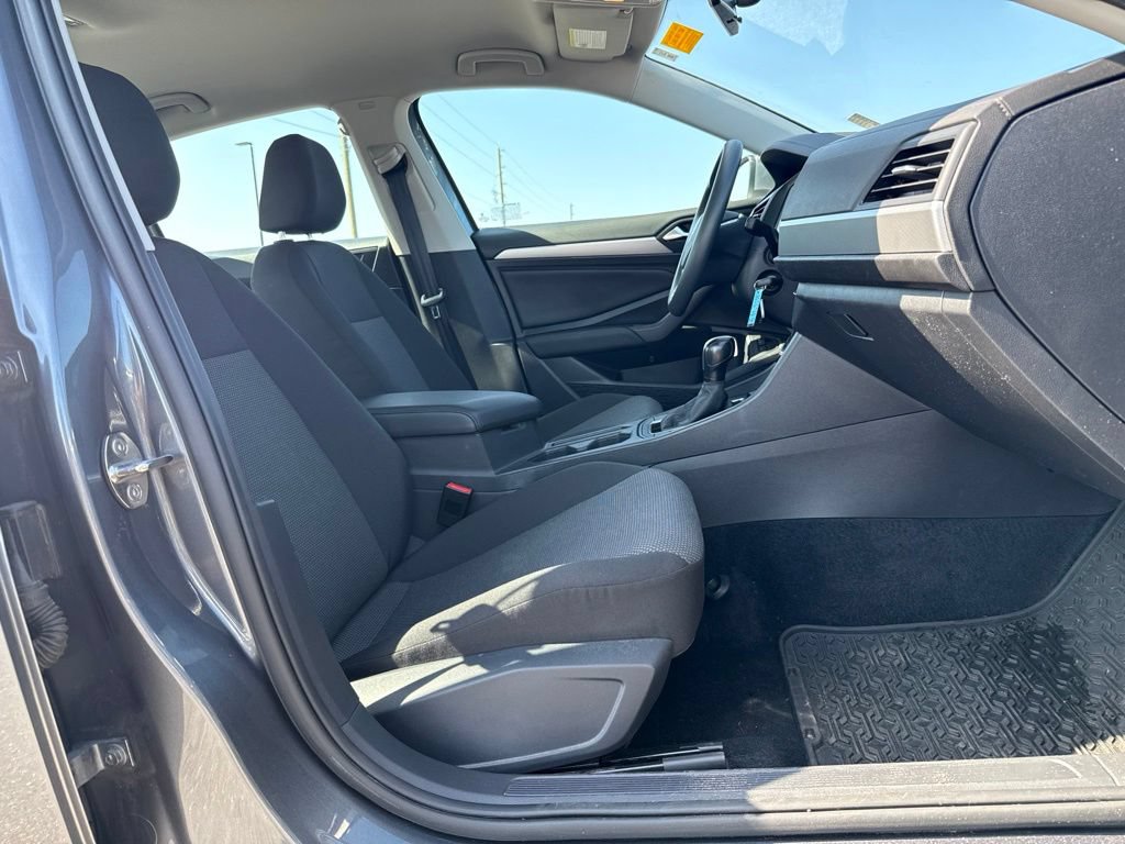 Used 2021 Volkswagen Jetta SE FWD image 10