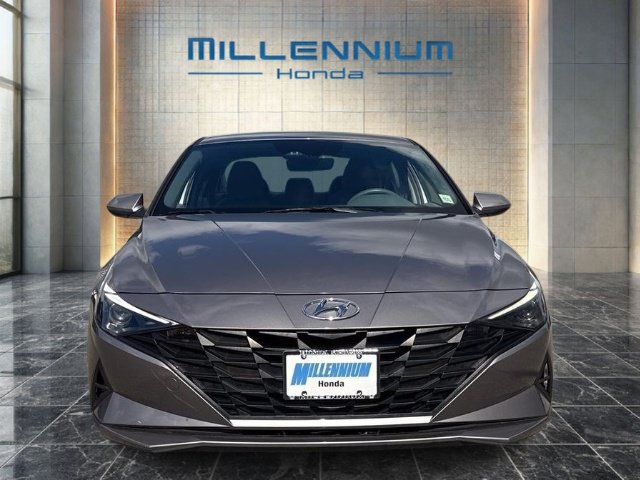 Used 2023 Hyundai Elantra SEL FWD image 8