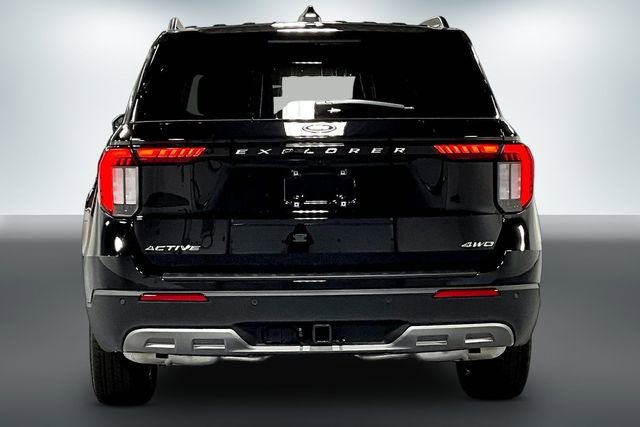 New 2026 Ford Explorer Active image 4