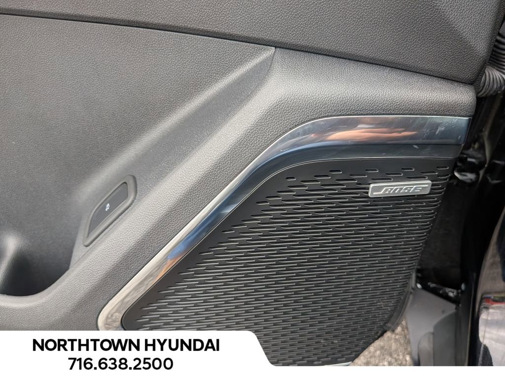 Used 2025 Chevrolet Traverse Z71 w/ Enhanced Driving Package AWD/4WD image 34