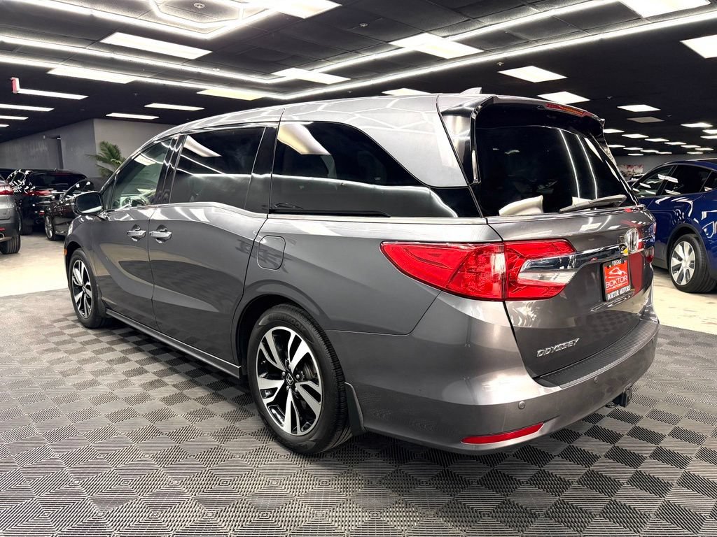 Used 2018 Honda Odyssey Elite image 11