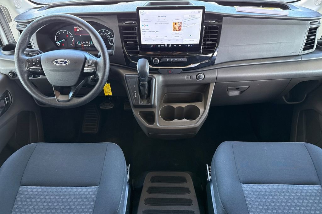 Used 2023 Ford Transit 350 XLT image 18