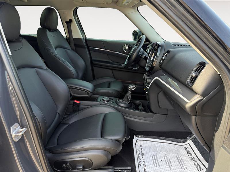 Used 2019 MINI Cooper Countryman SE w/ Premium Package image 17